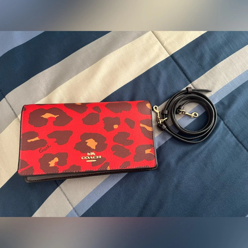NWOT Coach Anna Foldover Crossbody Clutch With Leopard Print Gold/Bright Poppy
